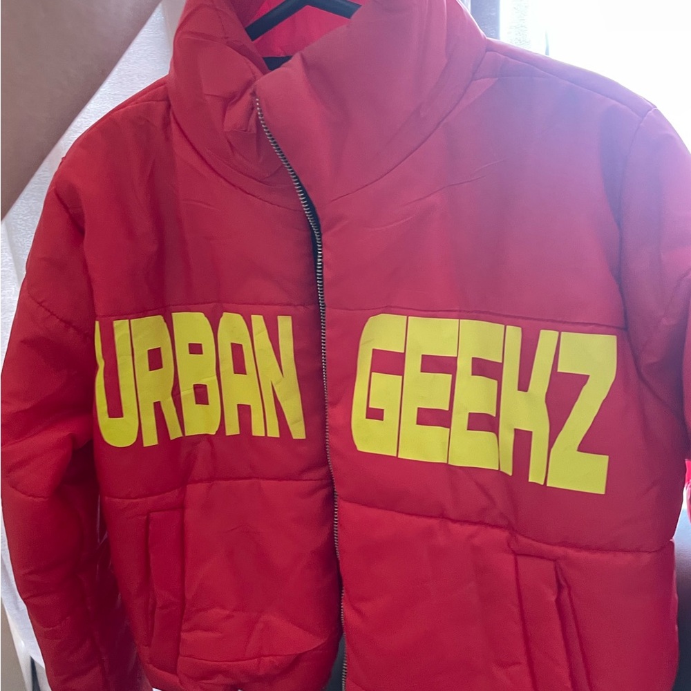 Stylish crop puffer jacket with glow lettering styled by UrbangeekzNyc. Very hip